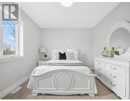 207 UNION AVENUE - 31