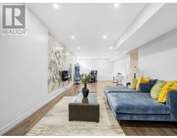 207 UNION AVENUE - 38