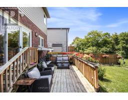 207 UNION AVENUE - 44