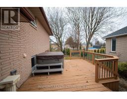 7 MCLARTY DRIVE - 32