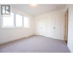 207 EAGLE STREET - 25