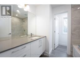 207 EAGLE STREET - 27