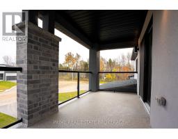 207 EAGLE STREET - 32