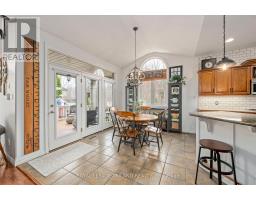 10 SANDPIPER PLACE - 16