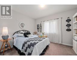 10 SANDPIPER PLACE - 21
