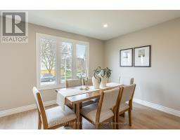 40 BEXHILL DRIVE - 13