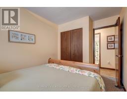 11 TUMBLEWEED CRESCENT - 18