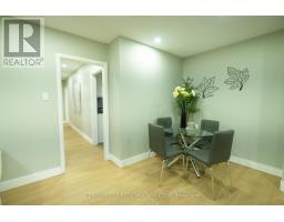 19 APONI CRESCENT - 2