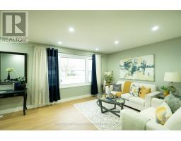 19 APONI CRESCENT - 3