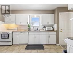 53 ERICA CRESCENT - 20