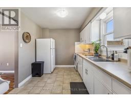 53 ERICA CRESCENT - 24
