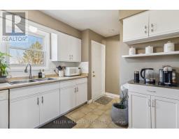 53 ERICA CRESCENT - 25