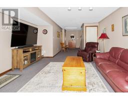 61 EDWARD STREET - 27