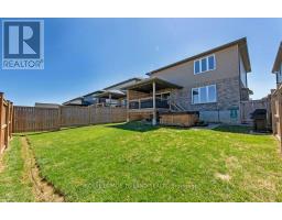 178 GILMOUR DRIVE - 38