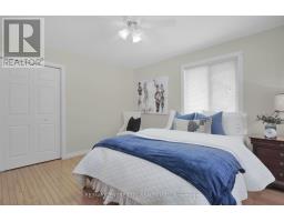 77 WOODVALE DRIVE - 18