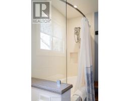 2340 BENTIM ROAD - 18
