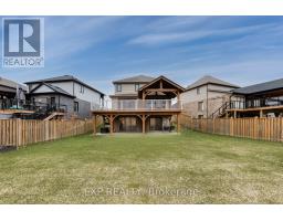 2180 YELLOWBIRCH PLACE - 34