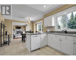 7026 DIANE CRESCENT - 14