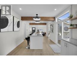 134 MAUD STREET - 17
