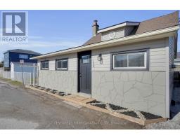 134 MAUD STREET - 2