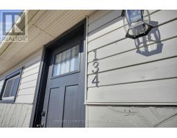 134 MAUD STREET - 6