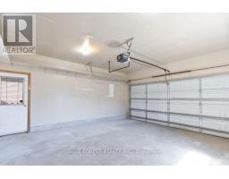34 CONWAY LANE - 25