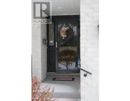 53 AUGUSTA CRESCENT - 4