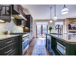 25 - 181 SKYLINE AVENUE - 12