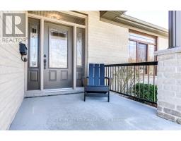 25 - 181 SKYLINE AVENUE - 2