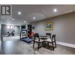 25 - 181 SKYLINE AVENUE - 24