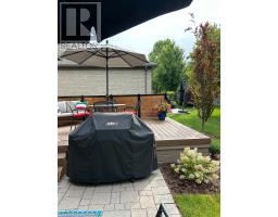 25 - 181 SKYLINE AVENUE - 33