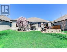 25 - 181 SKYLINE AVENUE - 34