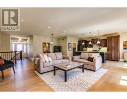 25 - 181 SKYLINE AVENUE - 9