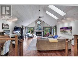 9941 NIPIGON STREET - 15