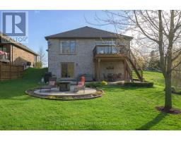 675 BENNETT CRESCENT - 10