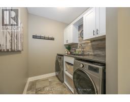 675 BENNETT CRESCENT - 37