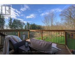 675 BENNETT CRESCENT - 5
