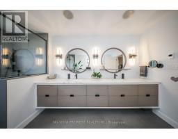106 JEFFERSON STREET - 34