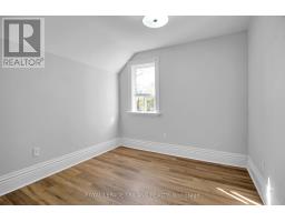 879 TRAFALGAR STREET - 25