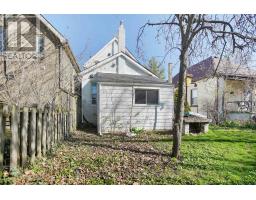879 TRAFALGAR STREET - 30