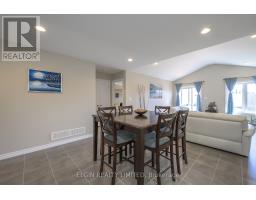 155 PEACH TREE BOULEVARD - 7