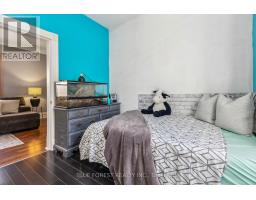 476 EMERY STREET E - 15