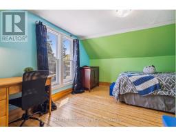 476 EMERY STREET E - 34