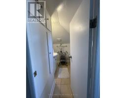 80 BYRON AVENUE E - 22