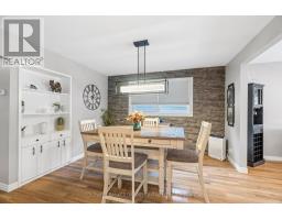 76 SANDERS STREET W - 17