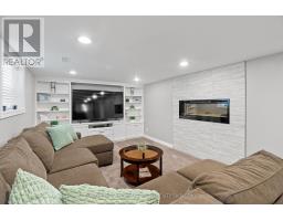 76 SANDERS STREET W - 38