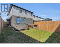 25 ALEXANDER CIRCLE - 26