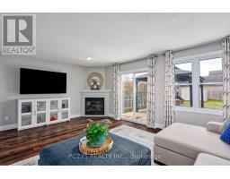 14 REDTAIL COURT - 11