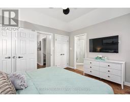 14 REDTAIL COURT - 18