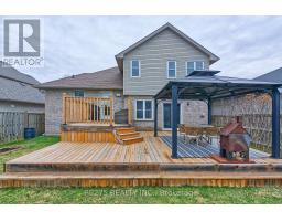 14 REDTAIL COURT - 32